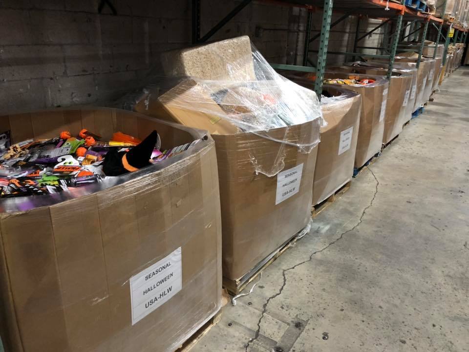 HALLOWEEN LIQUIDATION PALLETS